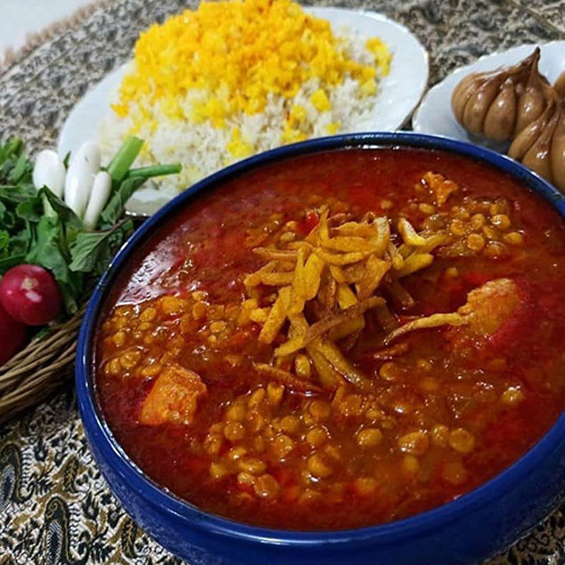 قیمه با گوشتِ شترمرغ