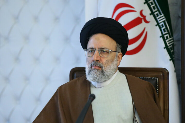 با صاحبان کسب و کارهای متضرر از کرونا و وضعیت اقتصادی کشور باید مدارا کرد