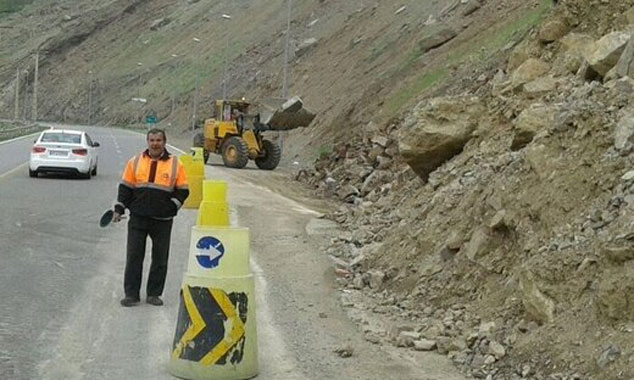 جاده هراز تا فردا بسته است