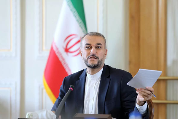تبادل پیام بین ایران و آمریکا از طریق مذاکره‌کننده ارشد اتحادیه اروپا ادامه دارد
