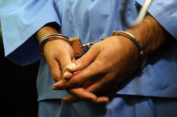 زورگیری وحشیانه سارق جوان از زن تنها در خیابان باقرخان