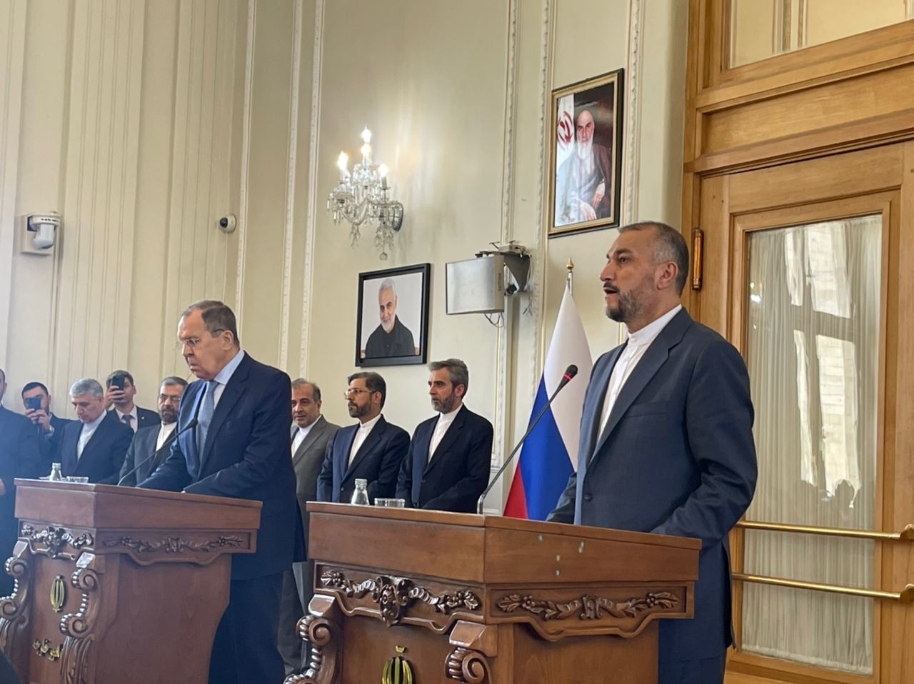 امیدواریم با واقع‌بینی آمریکا در آینده نزدیک توافق برسیم / لاوروف: روی ابتکار رئیس‌جمهور ایران برای «توافقی بزرگ» کار می‌کنیم