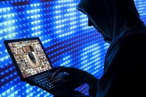 چگونه کلاهبرداری‌های اینترنتی را در سایت‌های خدماتی تشخیص دهیم؟